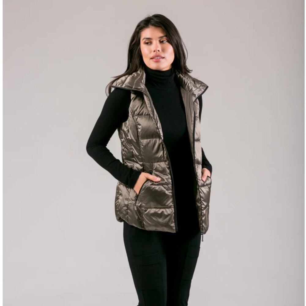 My Anorak Short Hooded Quilted Vest - Taupe Size Large